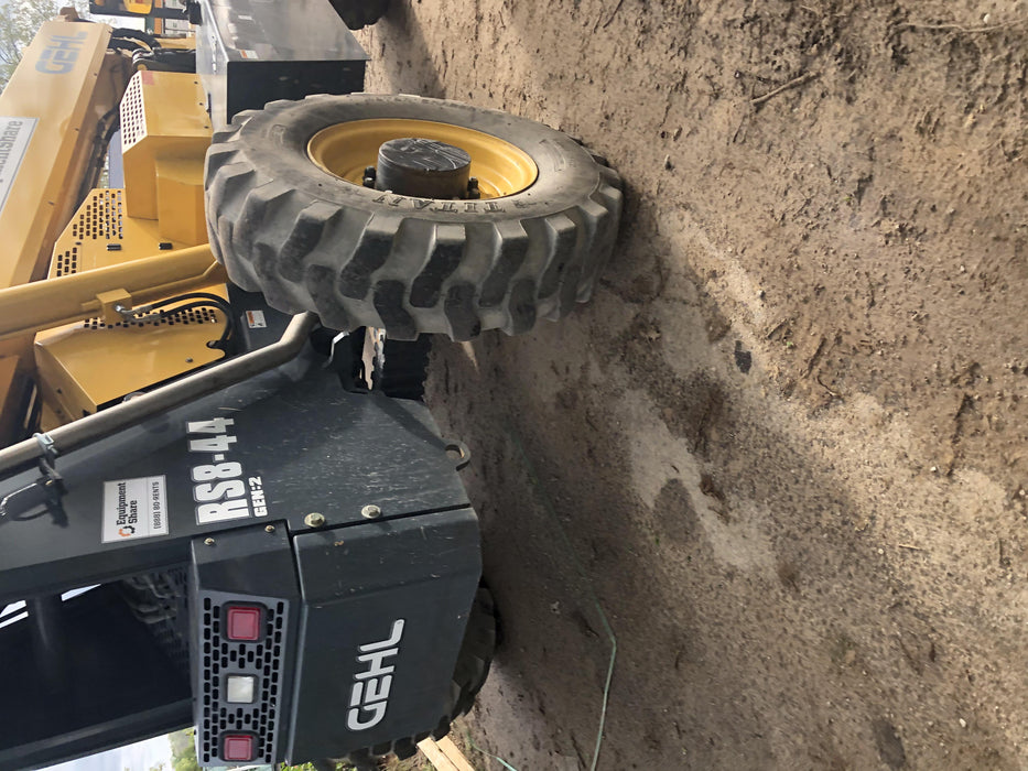 2016 Gehl RS8-44 Standard Rental Specs