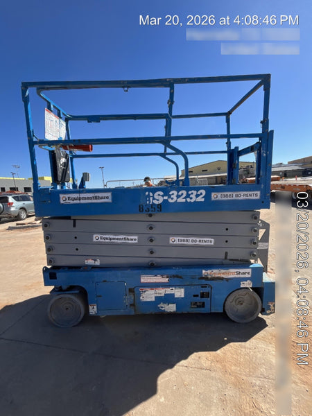 2018 Genie GS-3232 Genie GS3232 Lift w/Folding Rails and Swing Gate