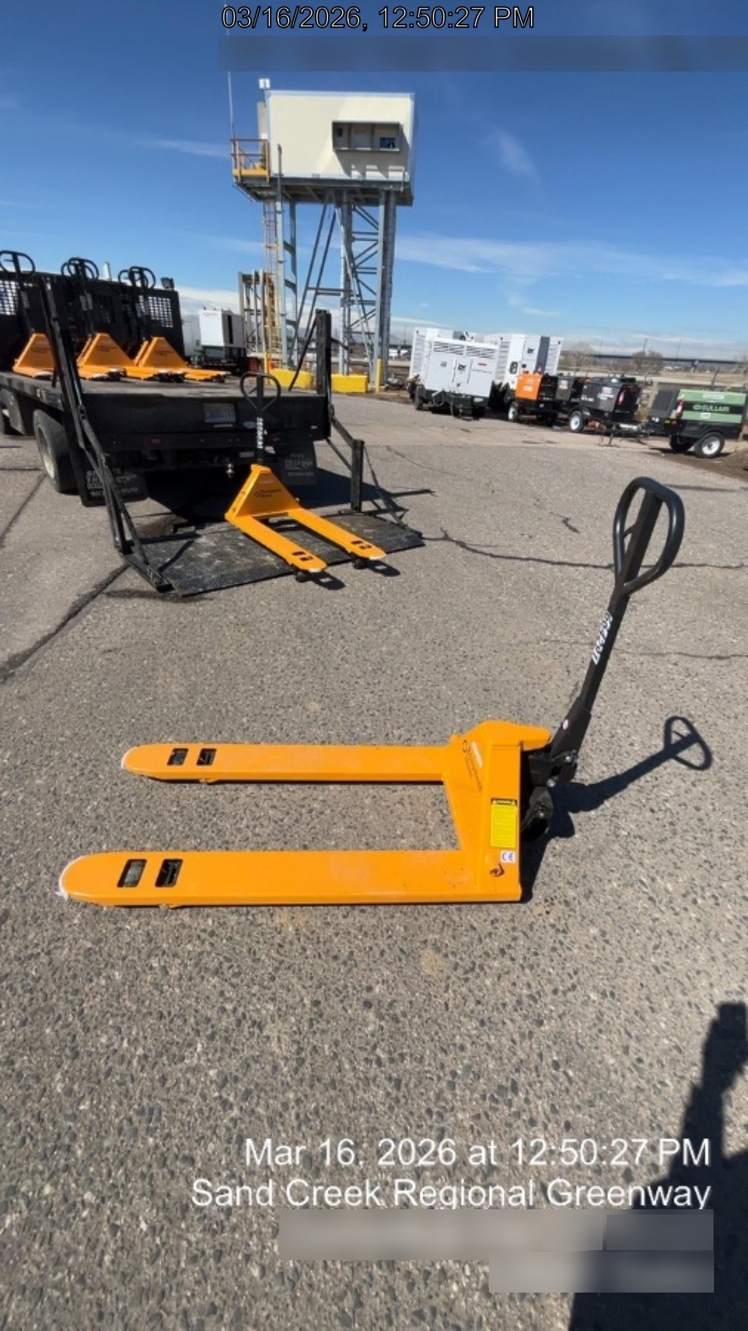 2026 ULINE H-1043