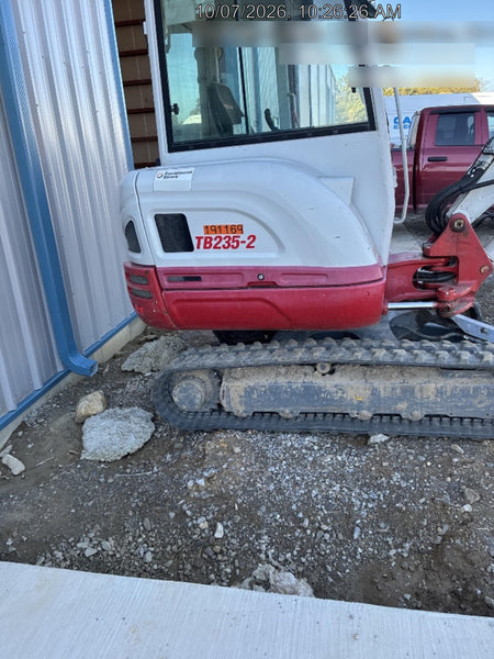 2021 TAKEUCHI TB235-2CR
