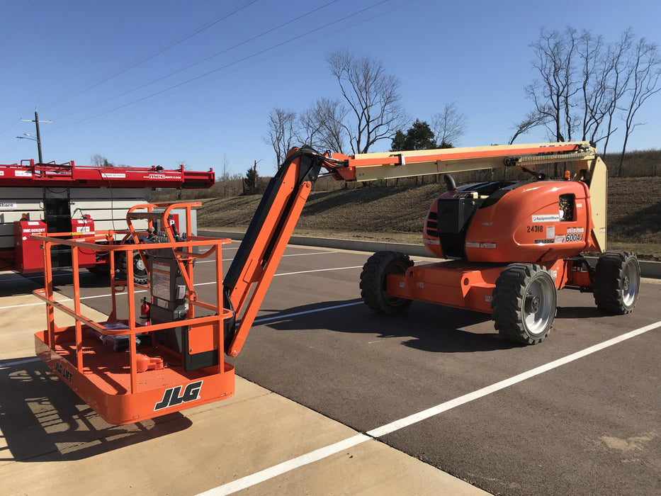2019 JLG 600AJ