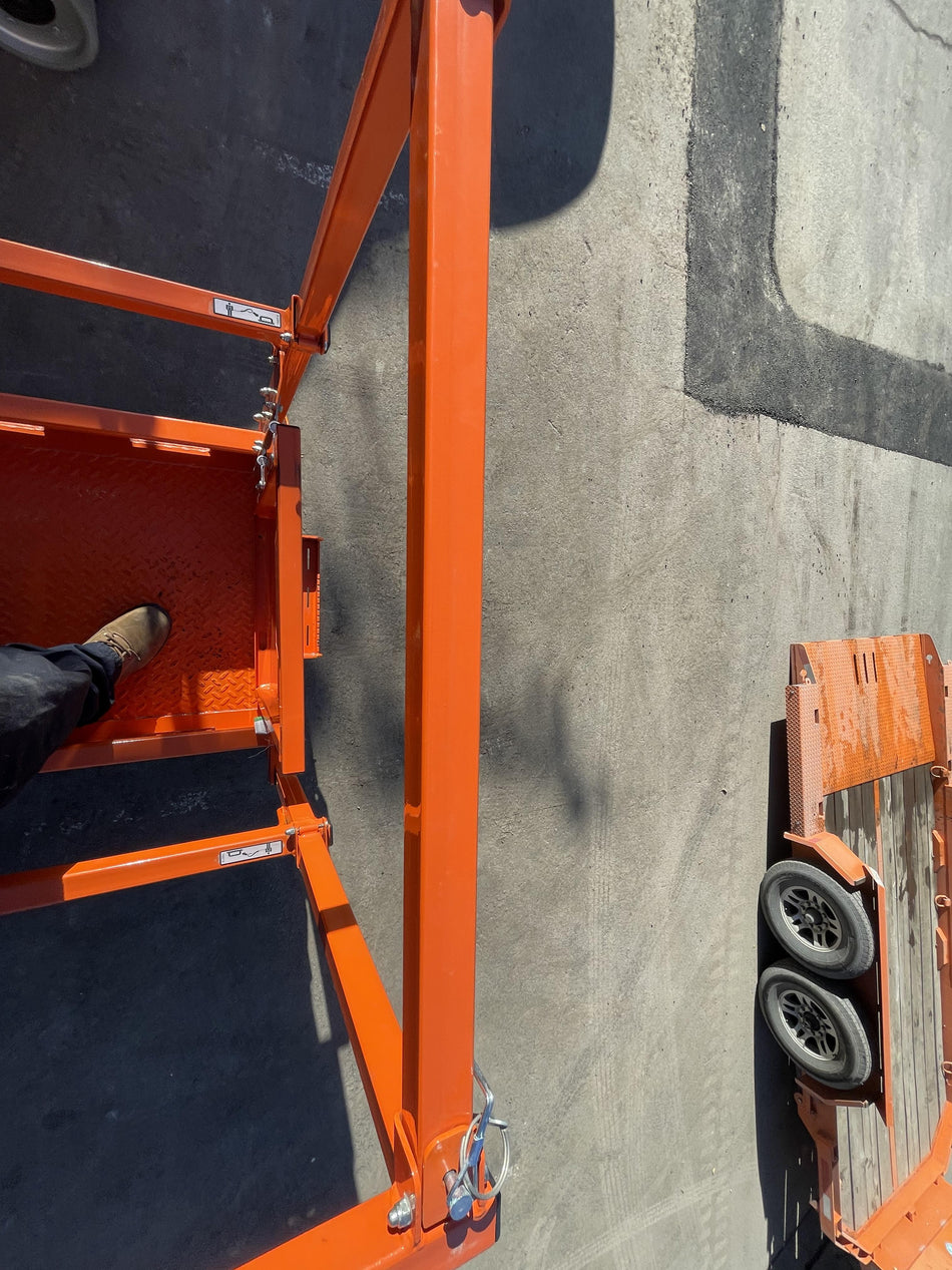 2022 JLG ES2632