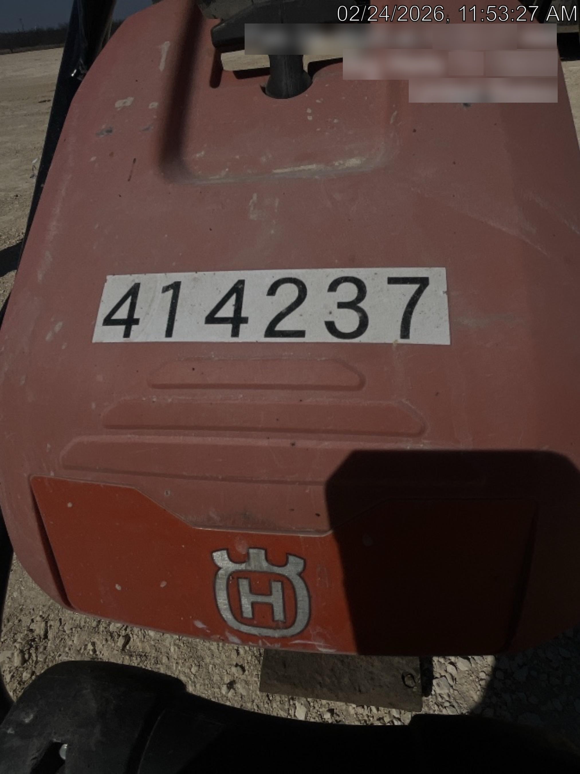2024 HUSQVARNA LT6005