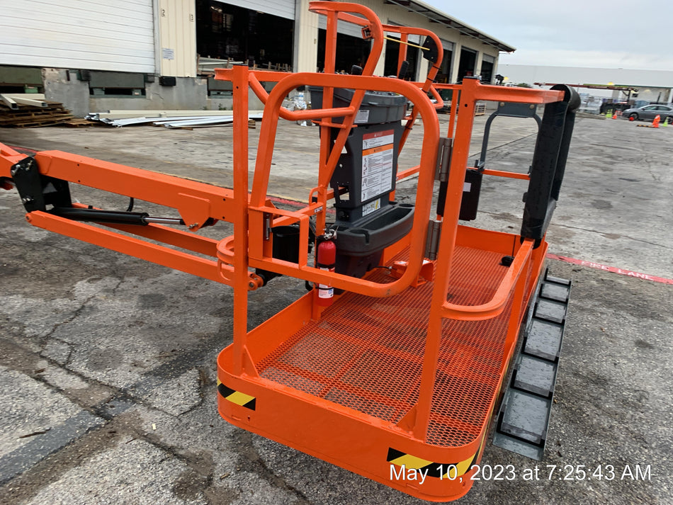 2023 JLG 460SJ