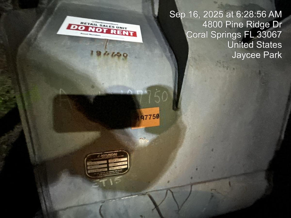 2014 HYUNDAI 3.0 cu yd Bucket, Wheel Loader - HYUNDAI