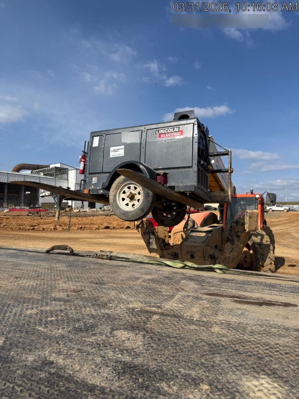2021 Lincoln Electric Dual Maverick 200/200X Ready Pak 3, Includes Trailer, Cable Rack, Fender Light Kit