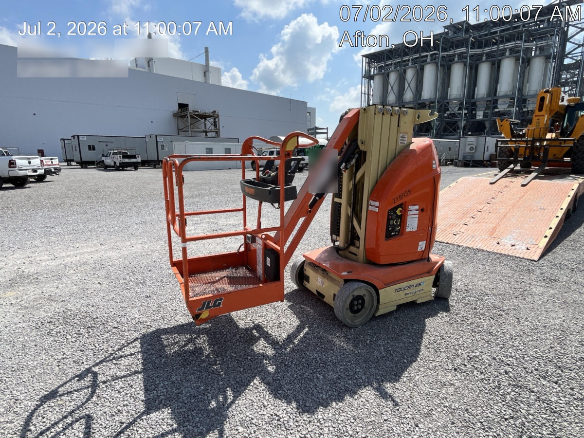 2022 JLG 26E