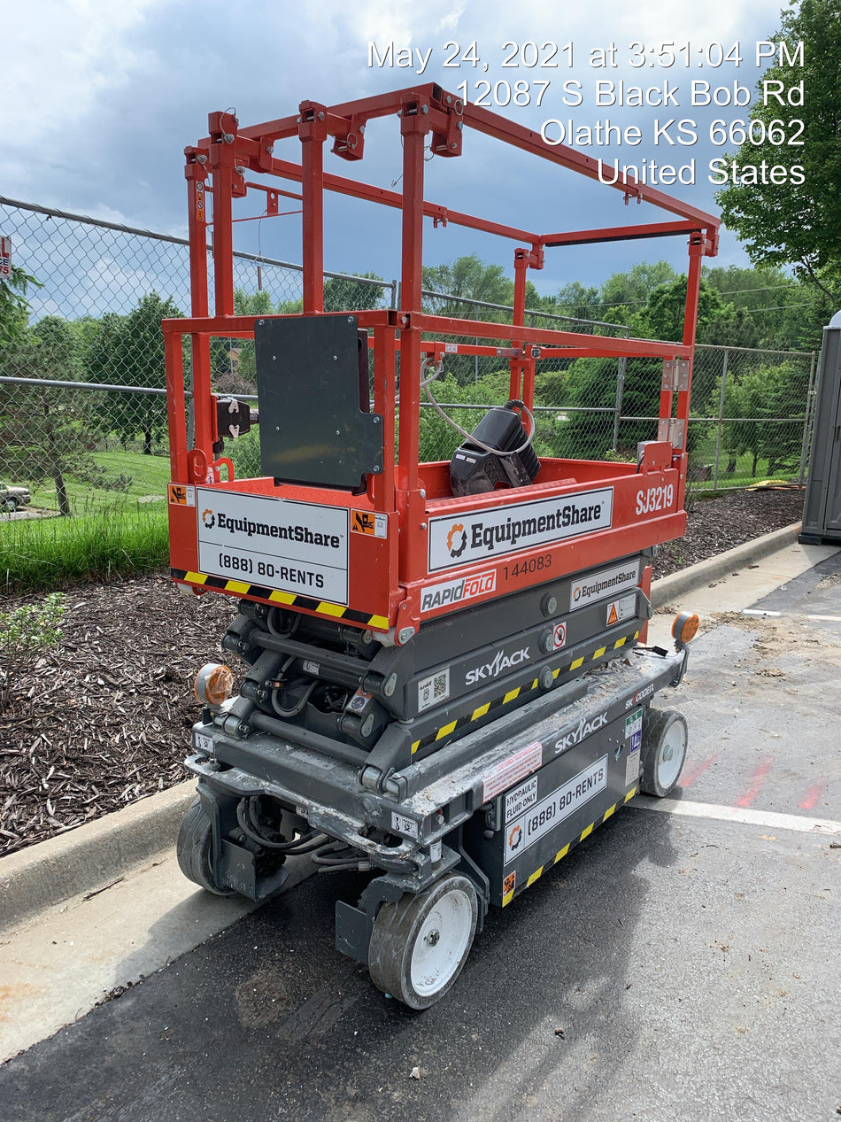 2021 SKYJACK SJ3219
