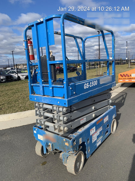 2020 Genie GS-1930 Fixed rails with chain entry gate - Pre A92.20