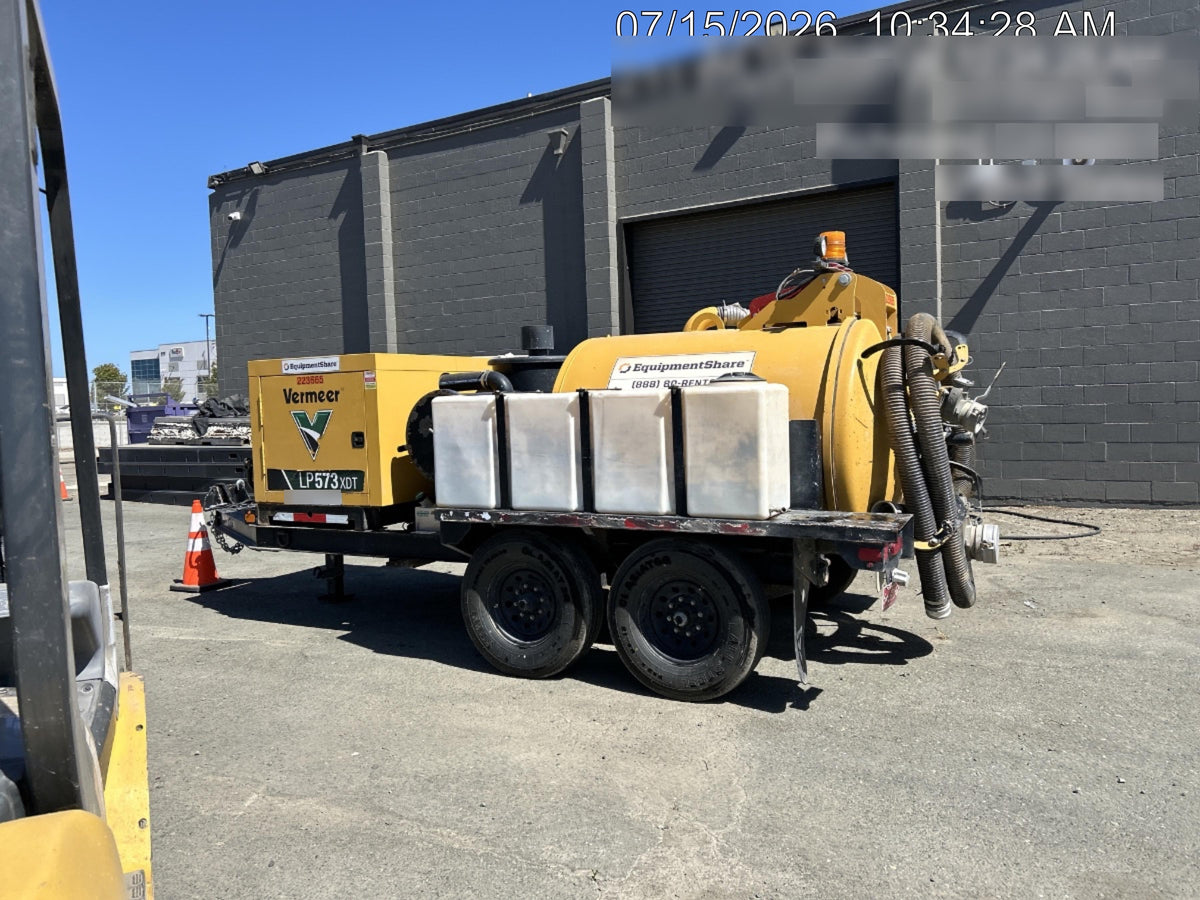 2023 Vac-Tron LP573XDT T4 Koehler Diesel Engine, 500 Gallon Debris Tank, x2 100 Gallon Water Tanks