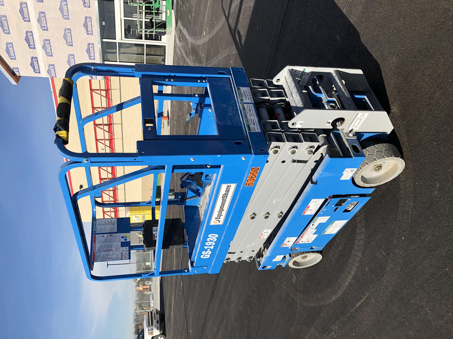 2020 Genie GS-1930 Solid Non Marking Tires, Beacon, Folding rails with half height swing gate