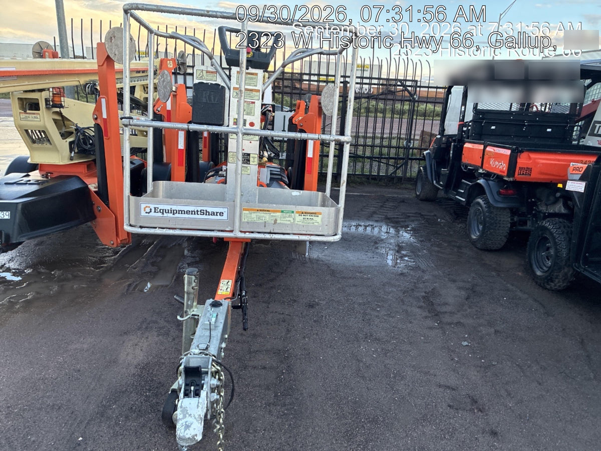 2022 JLG T350