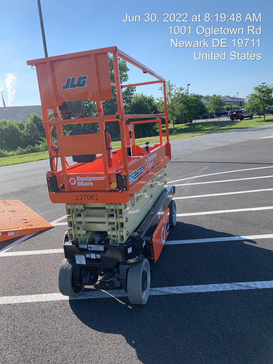 2022 JLG ES2632