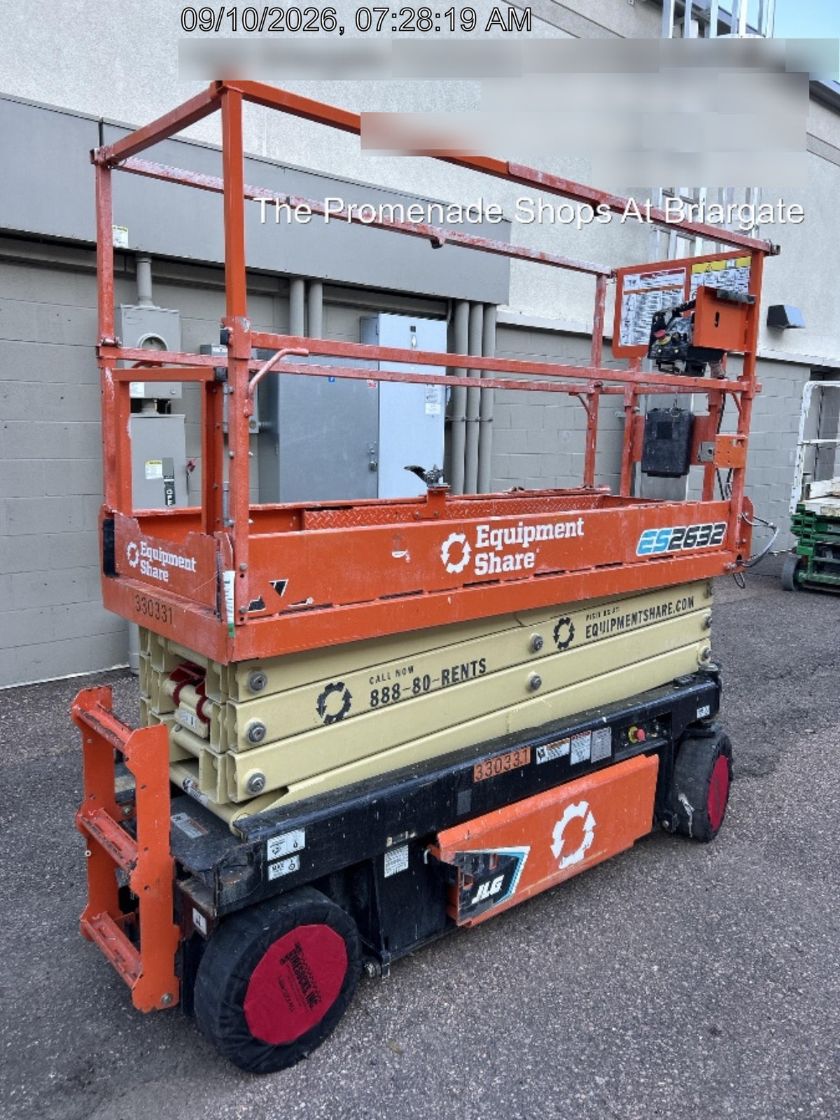 2023 JLG ES2632