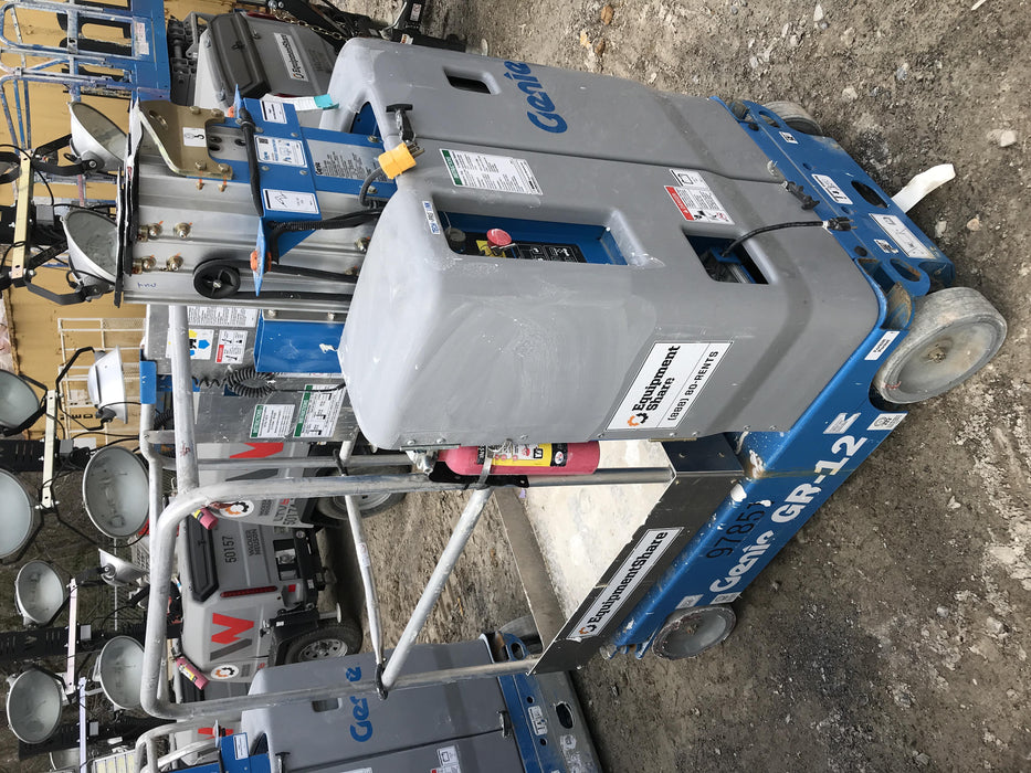 2020 GENIE GR-12