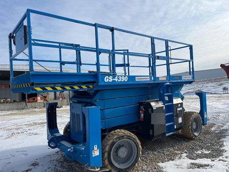 2023 GENIE GS-4390 RT