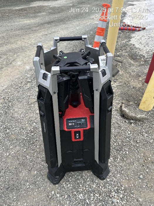 2024 MILWAUKEE MXF041-1XC