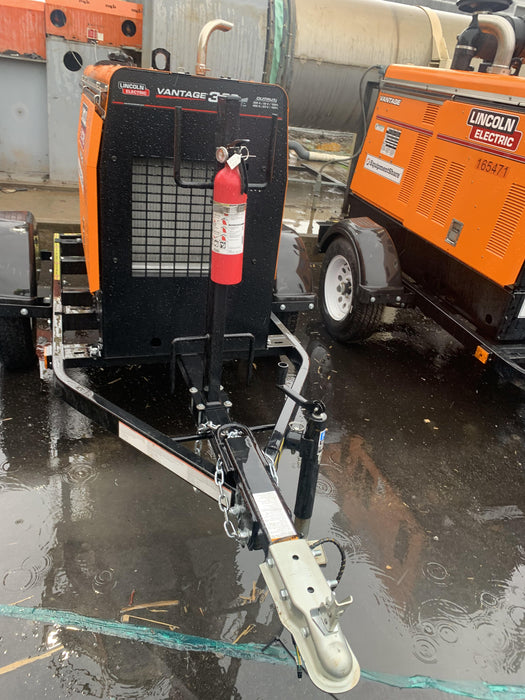 2021 Lincoln Electric Vantage 322 Vantage 322 Ready Pak 3 w/ Decals, ORANGE (includes trailer, cable rack, fender light kit) NO Telematics