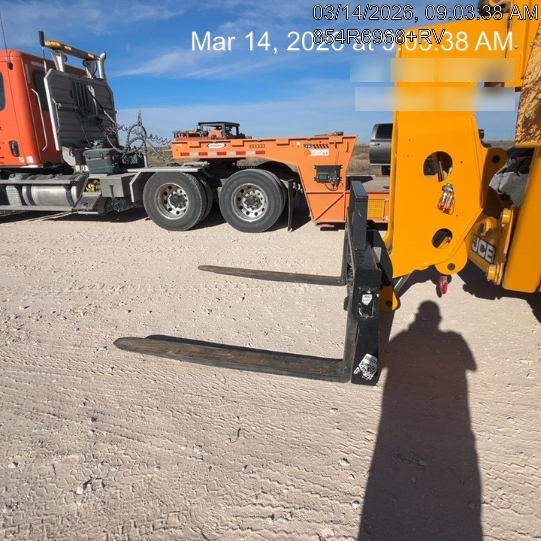 2025 JCB 512-56