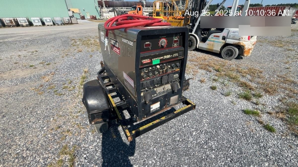 2019 Lincoln Electric Vantage 322 Welder Ready-Pak 3, Two wheel trailer, Fender and Light kit, Cable Rack