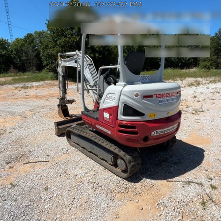 2022 TAKEUCHI TB235-2R