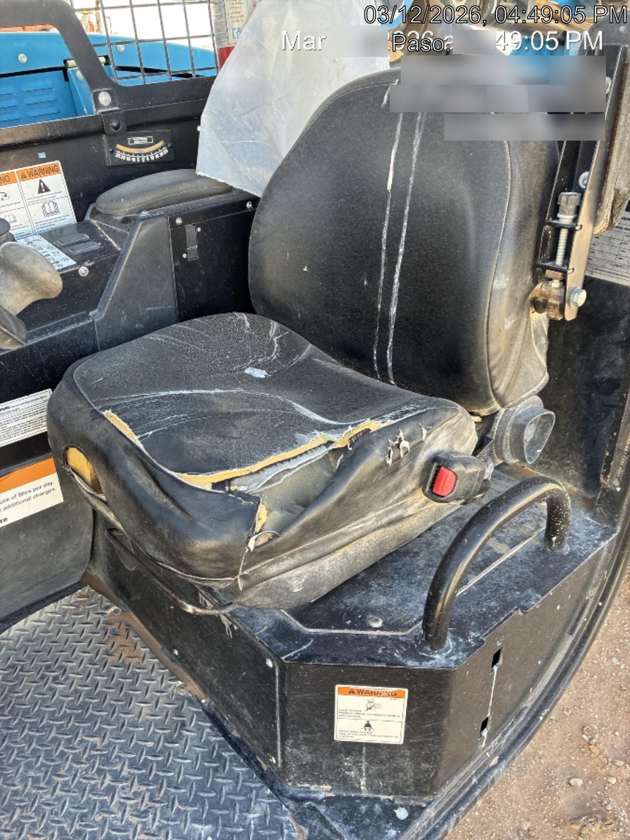 2018 Genie GTH-844 Genie GTH-844 w/ROPS, Work Lights, Solid Tires, RH Cab Mesh, Beacon, 60" Carriage and Forks
