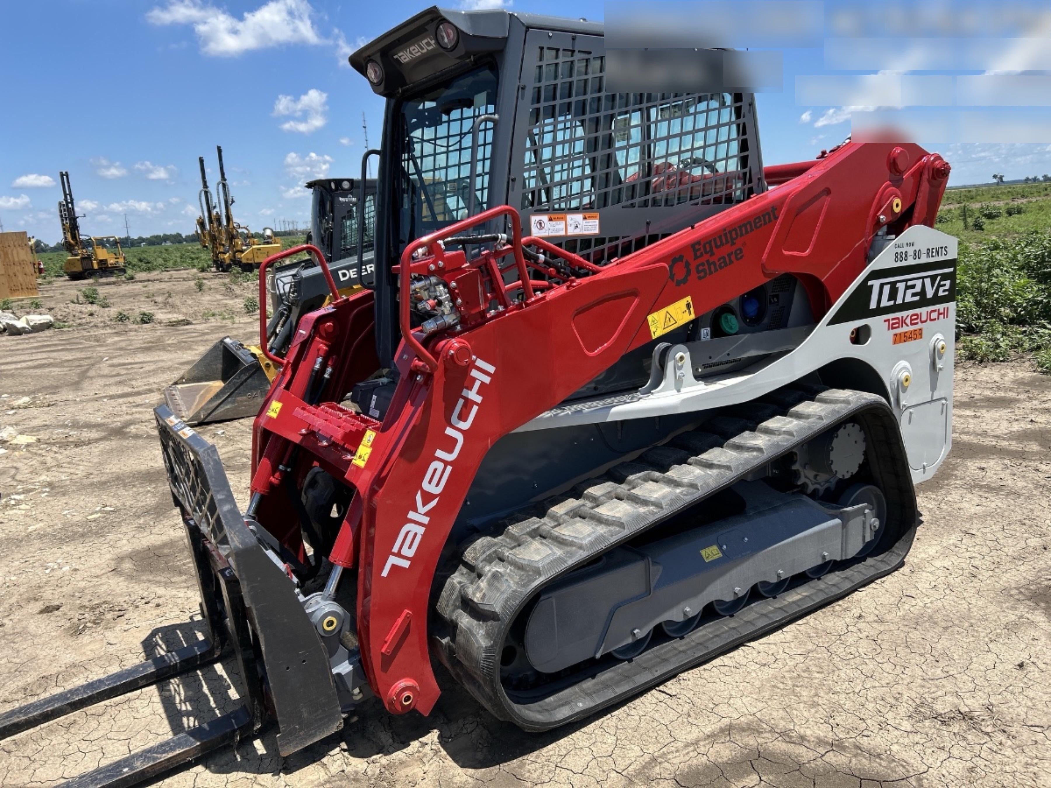 2026 TAKEUCHI TL12V2-CR