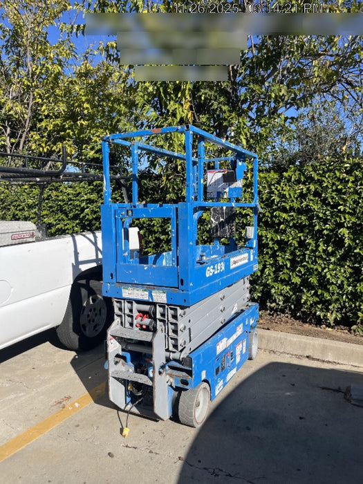 2020 Genie GS-1930 Solid Non Marking Tires, Beacon, Folding rails with half height swing gate, 800W Inverter