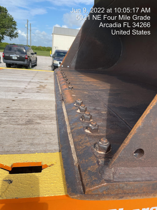 2015 Case 621F CLOSED CAB, JRB 416 STYLE HYD COUPLER