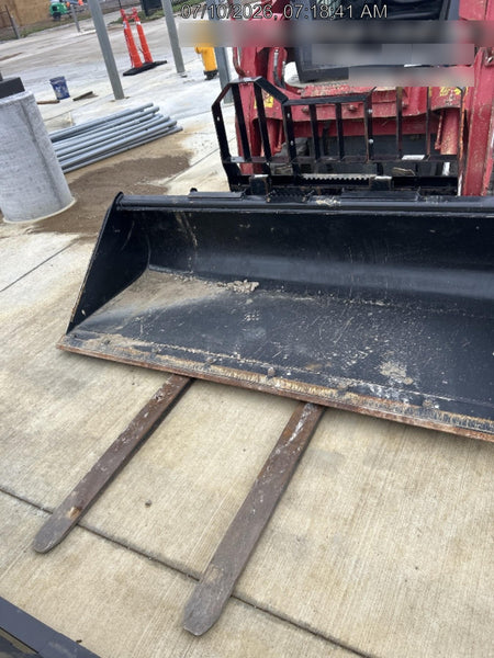 2025 VIRNIG 48" Pallet Forks - Virnig