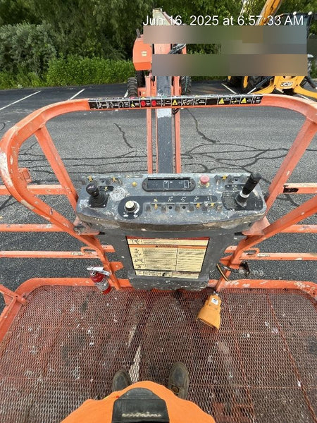 2014 JLG 860SJ