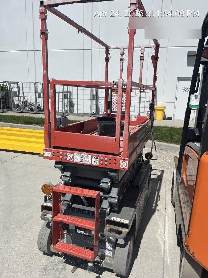 2021 SKYJACK SJ3219