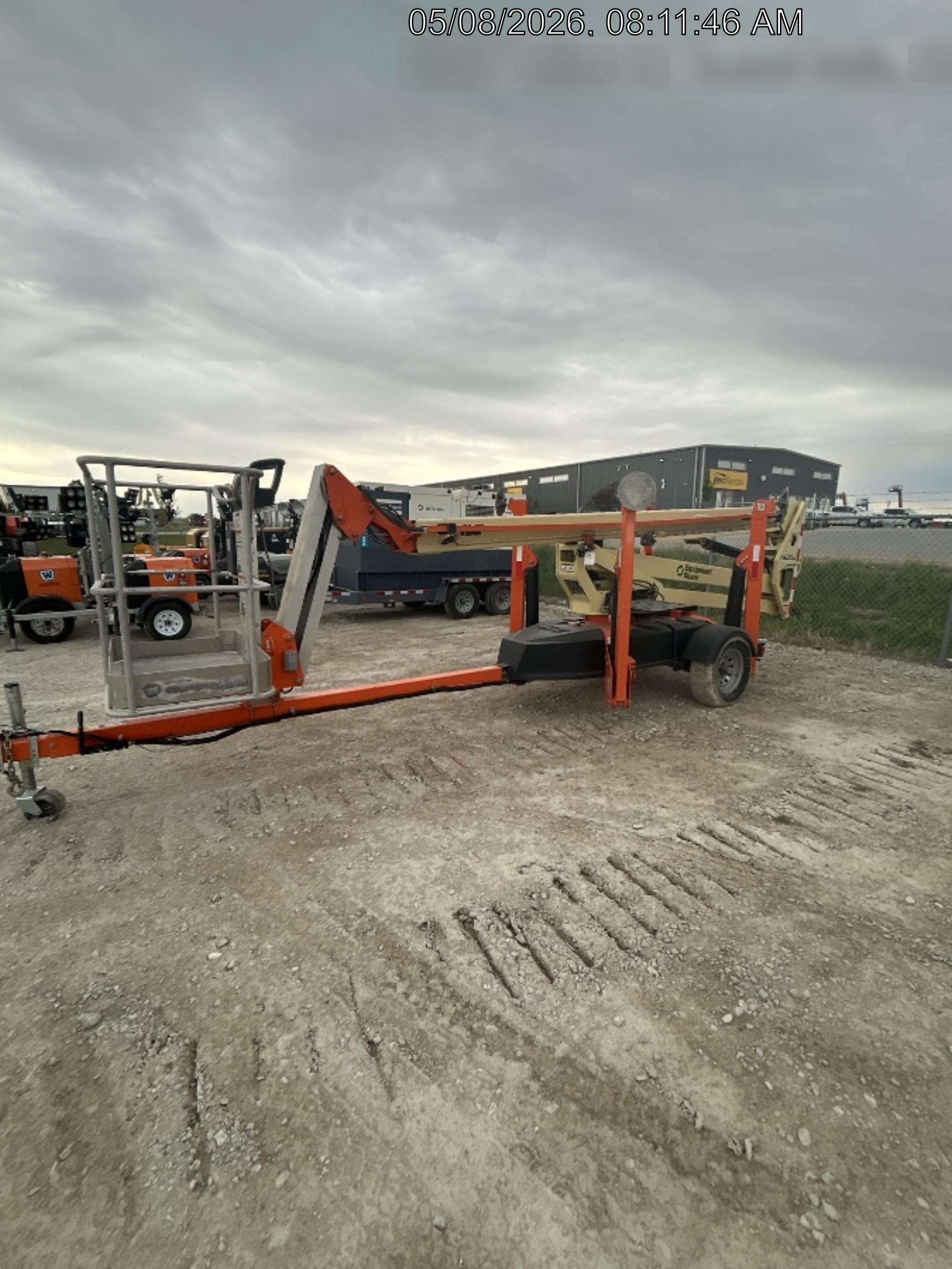 2023 JLG T500J
