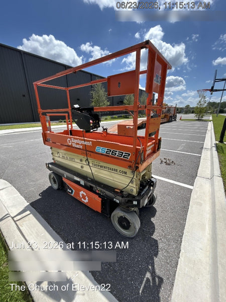 2022 JLG ES2632