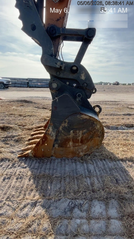 2023 CASE CX260E
