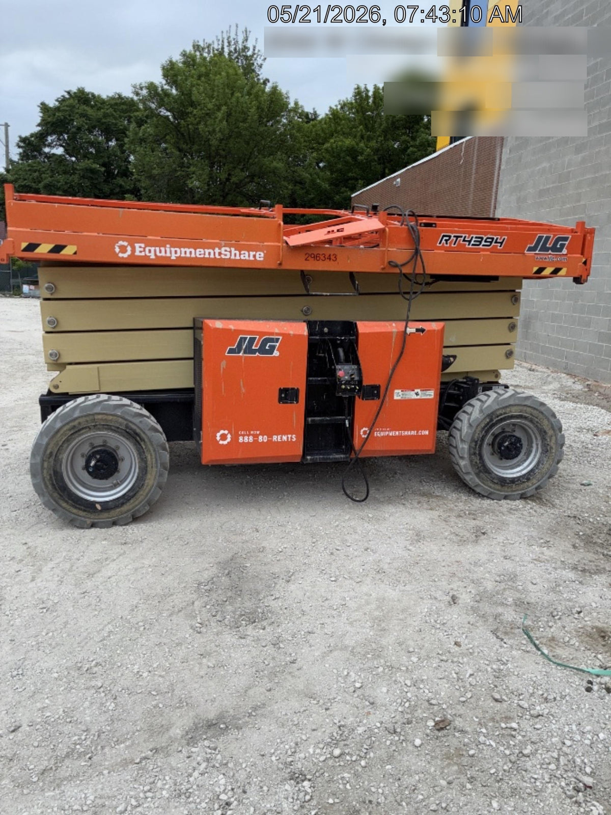2023 JLG RT4394