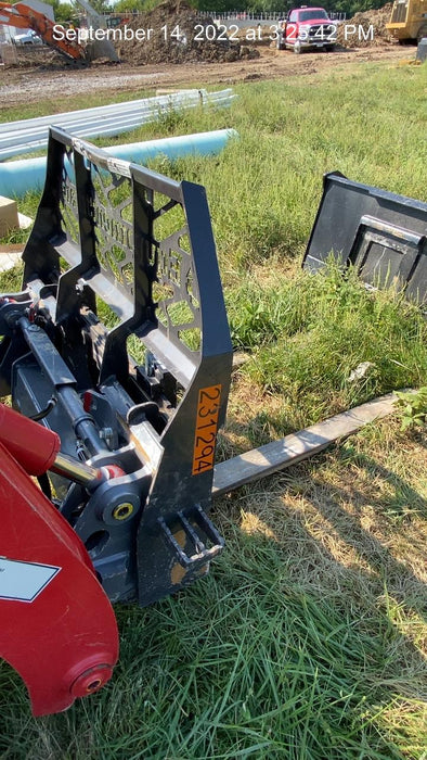 2022 PALADIN 48" Pallet Forks - Paladin