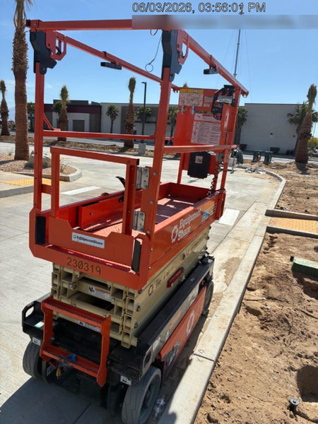 2022 JLG ES1932