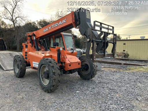 2019 Skytrak 6036 Cab/Heat/Air, Solid Tires, LED Work Lights, Beacon w/50" Carriage, 48" Pallet Forks