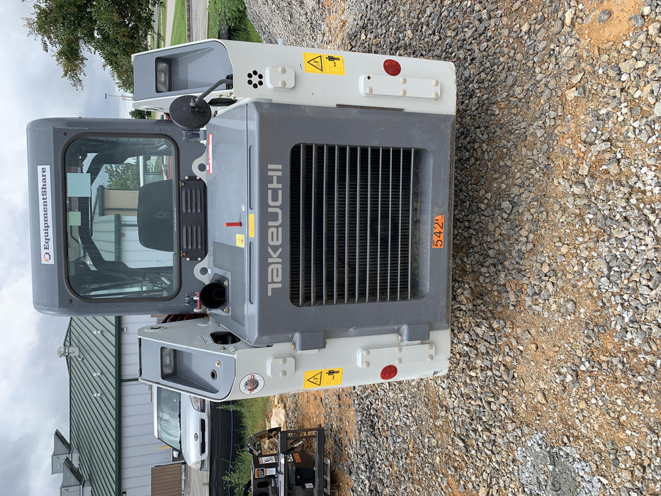 2019 Takeuchi TL8CW Cab/Heat/AC w/Hydraulic Universal Quick Hitch, 76" HD Bucket w/ Bolt-On Edge