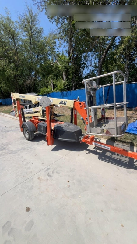2022 JLG T350