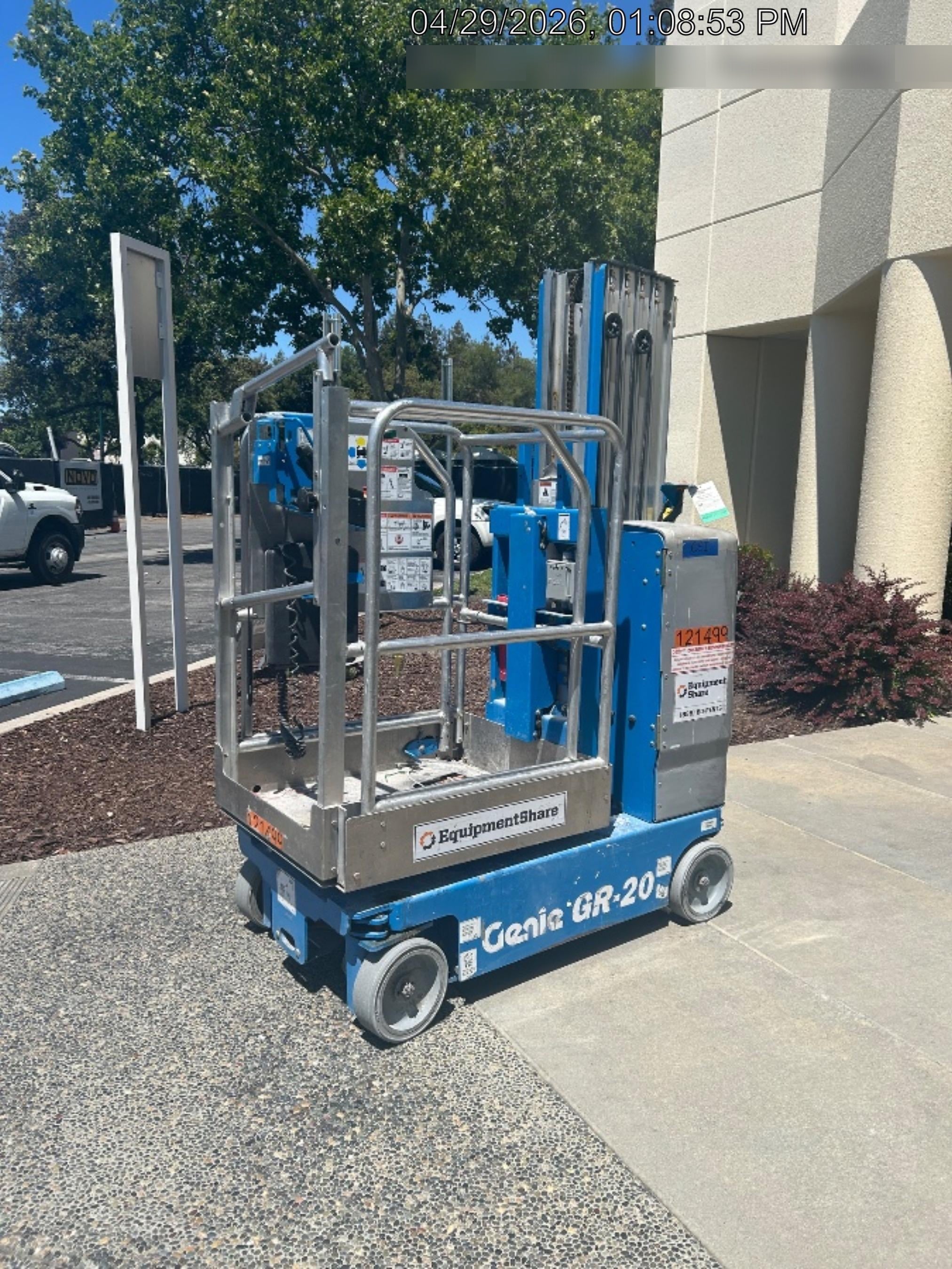 2020 GENIE GR-20