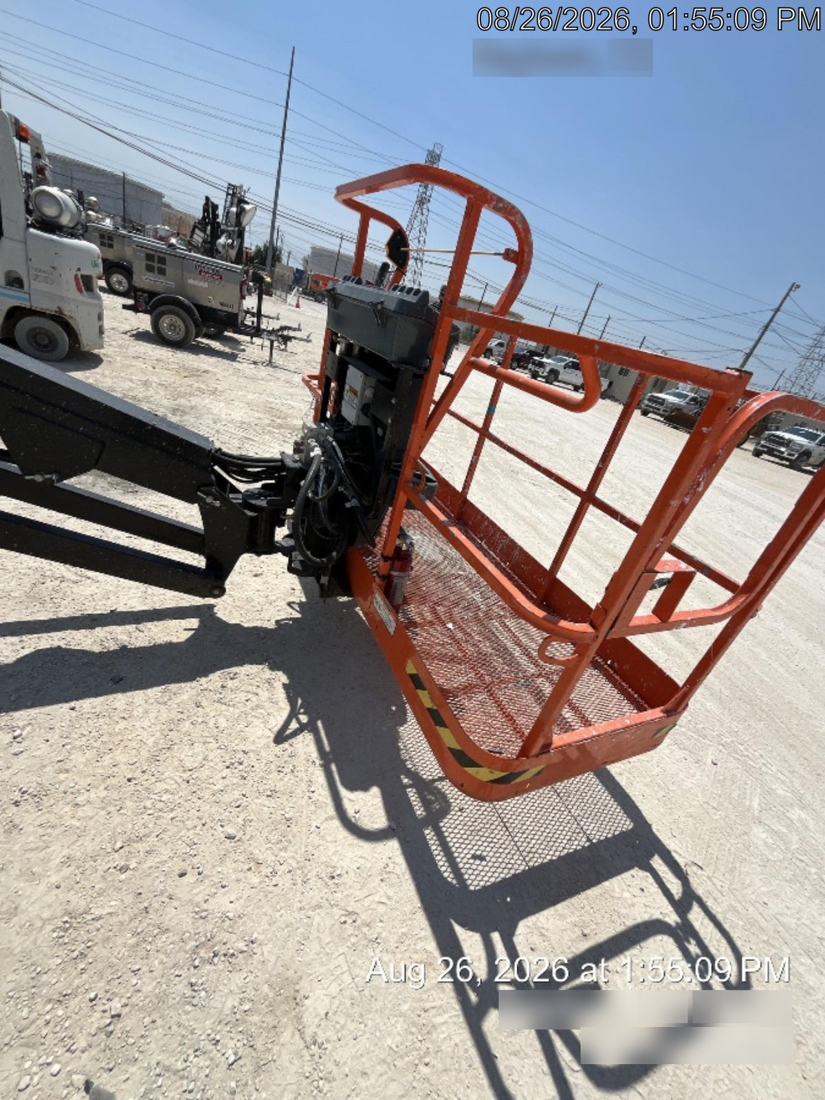 2025 JLG 660SJ