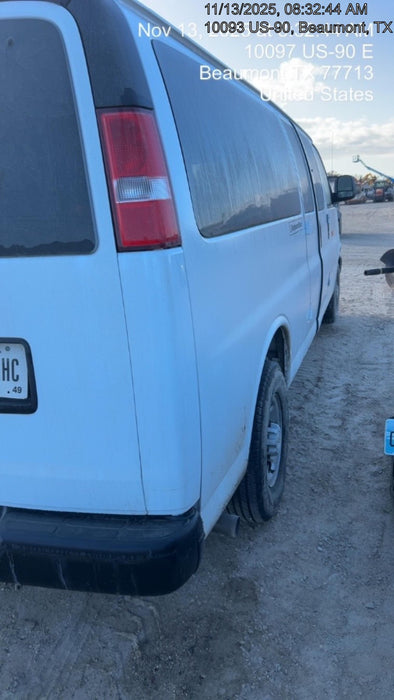 2025 CHEVROLET Express Van - Rental