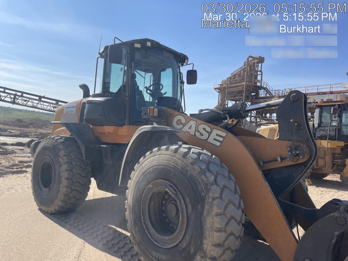 2022 CASE 821G
