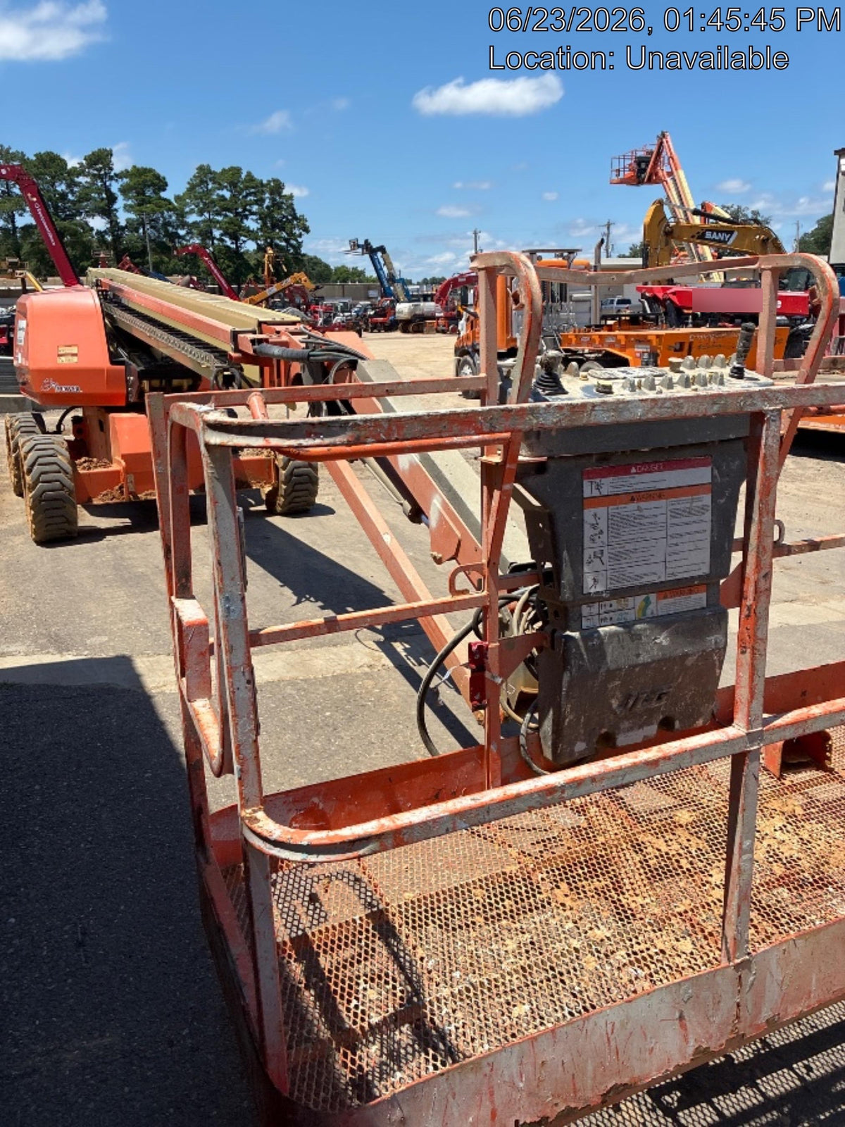 2019 JLG 660SJ