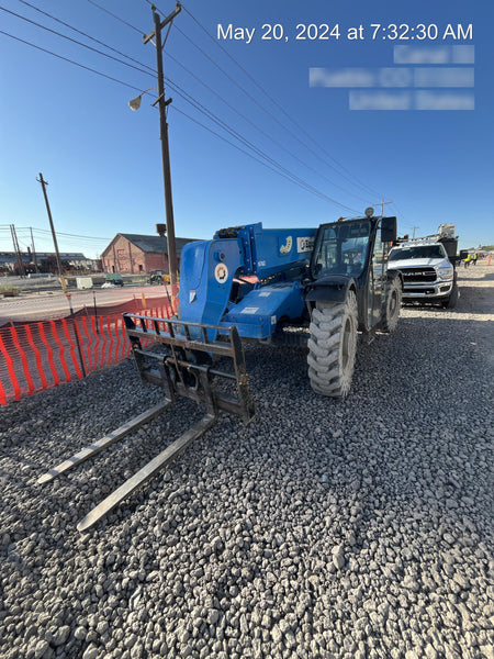 2018 Genie GTH-844 Genie GTH-844 w/Enclosed Cab w/HVAC, Work Lights, Solid Tires, Beacon, 60" Carriage and Forks
