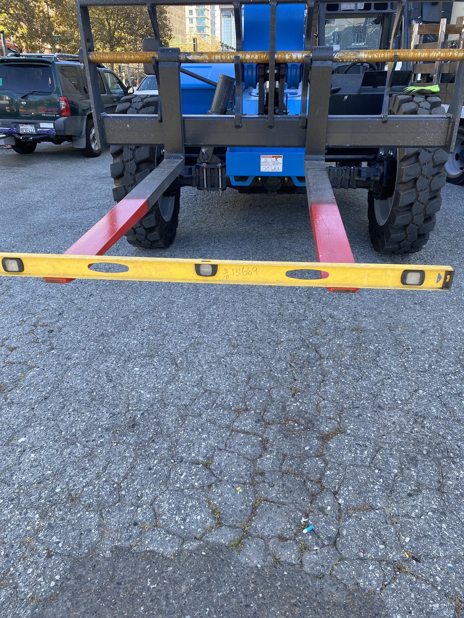 2022 GENIE GTH-844