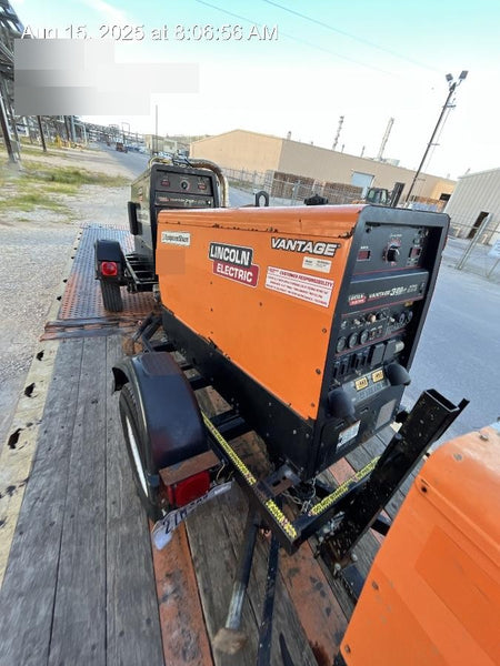 2021 Lincoln Electric Vantage 322 Vantage 322 Ready Pak 3 w/ Decals, ORANGE (includes trailer, cable rack, fender light kit) NO Telematics