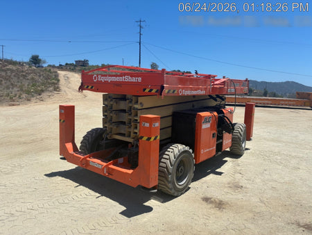 2023 JLG RT4394